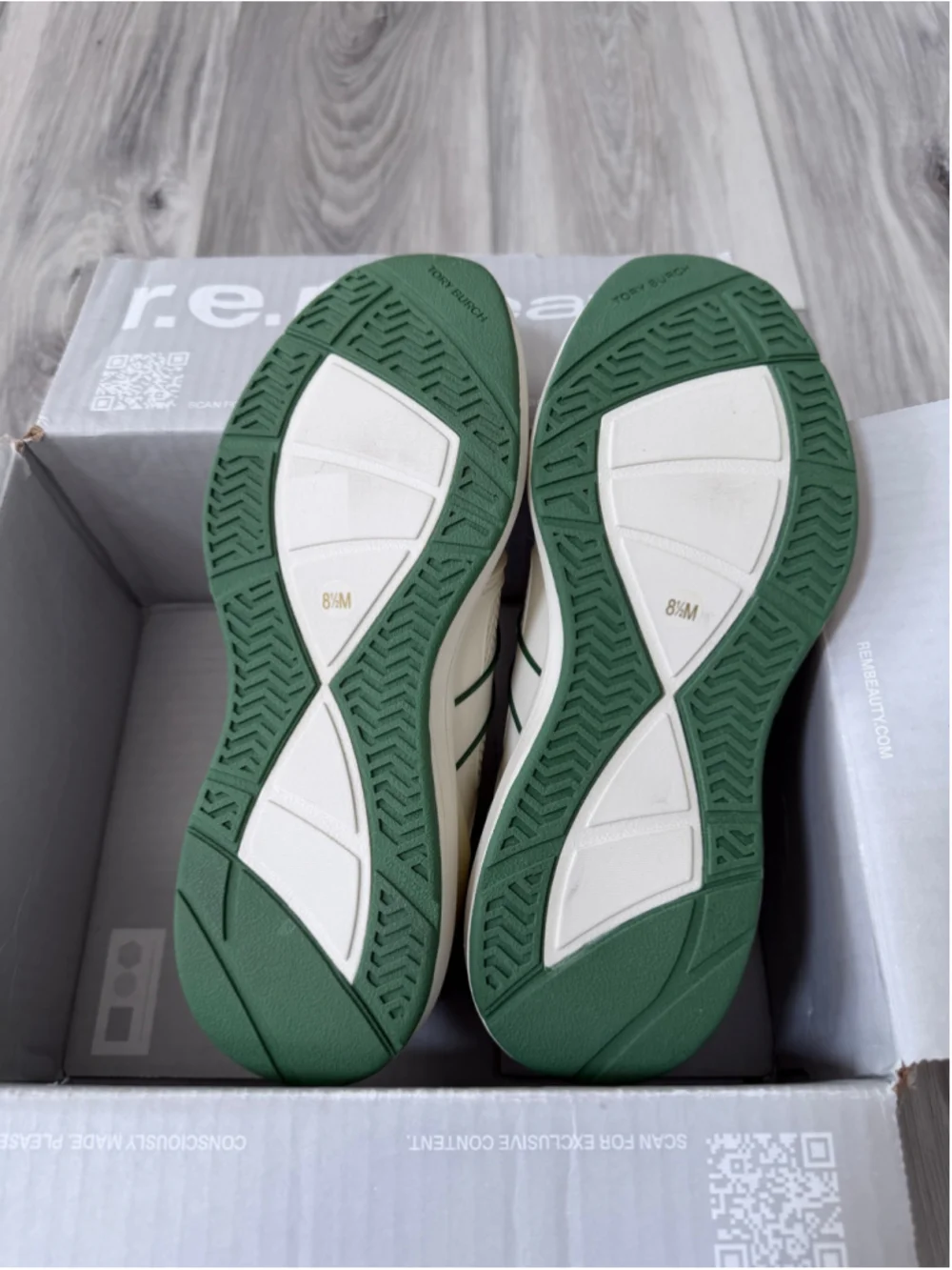 Tory Burch Good Luck Trainer Sneakers Womens 8.5 White Green Knit Athletic Shoes